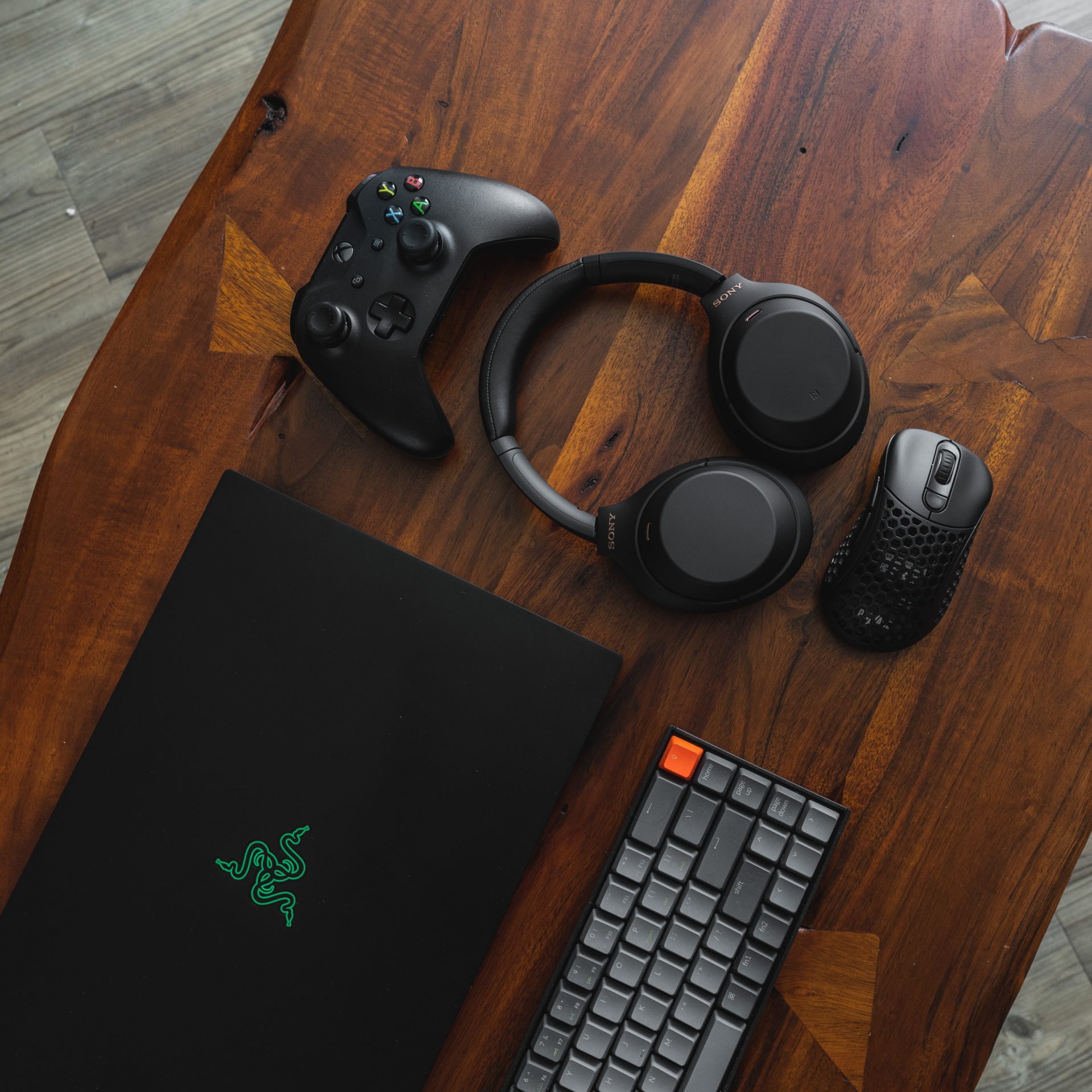 Gaming gear on a wooden table