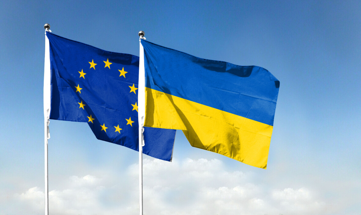 EU:n ja ukrainan liput