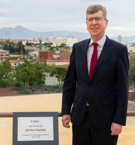 Jorma Hanski amfiteatterikyltin kera