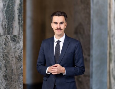 Matias Mäkynen, pressikuva.